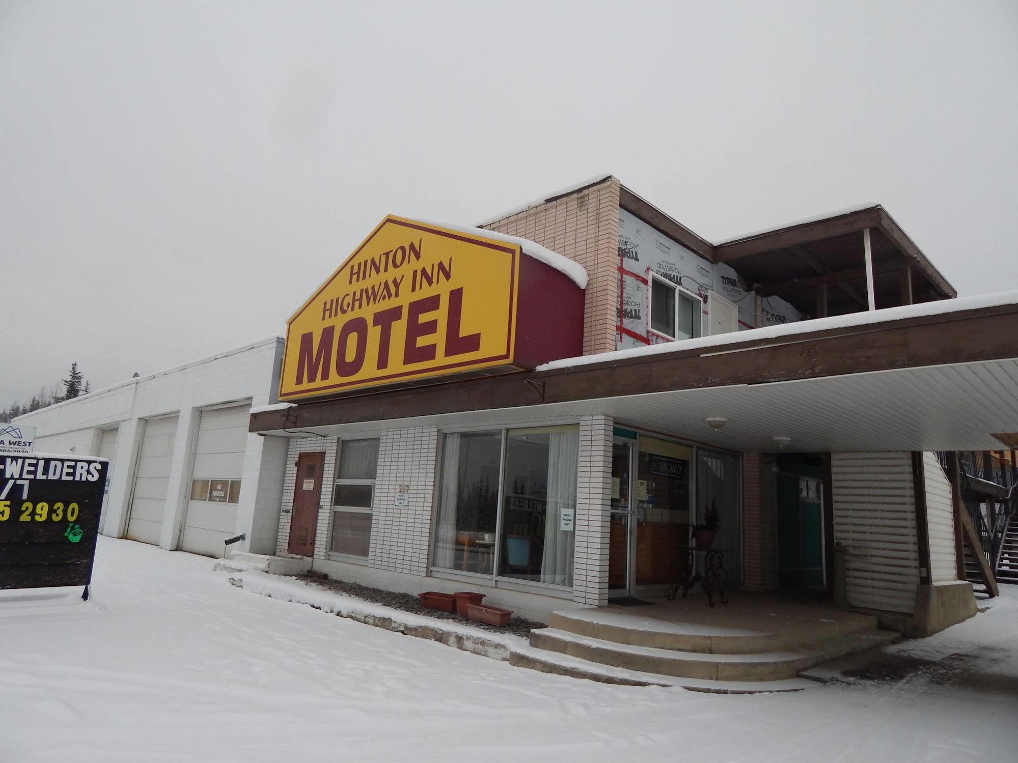 Hinton Highway Inn Esterno foto